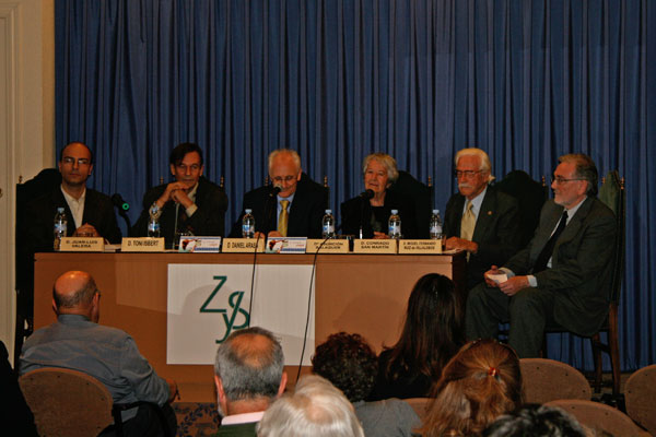 CinemaNet homenajea a los ganadores de los Premios Familia en su primera actividad madrileña