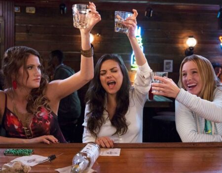 CinemaNet Malas Madres Mila Kunis