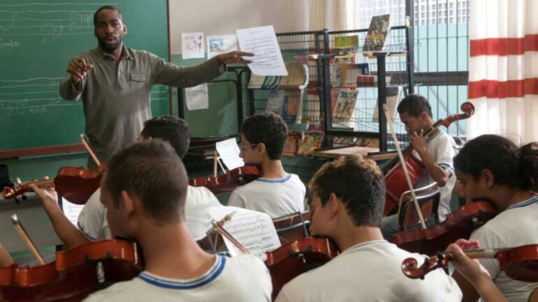 Cinemanet el profesor de violín favela Sergio Machado