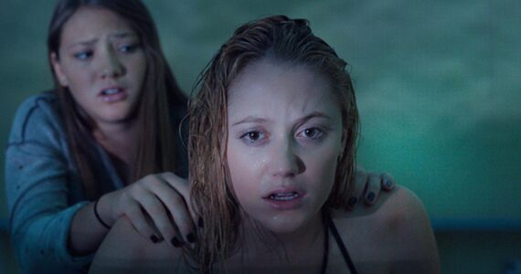 it follows CinemaNet terror Halloween Dracula