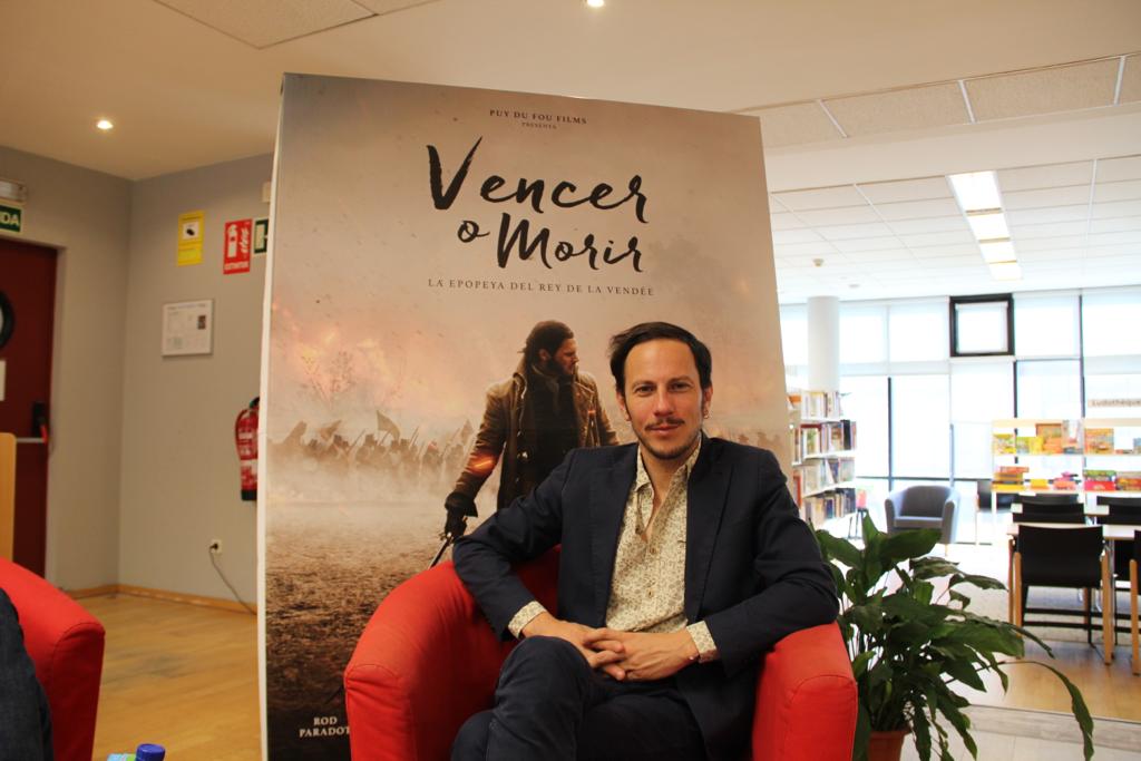 ENTREVISTA AL DIRECTOR VINCENT MOTTEZ